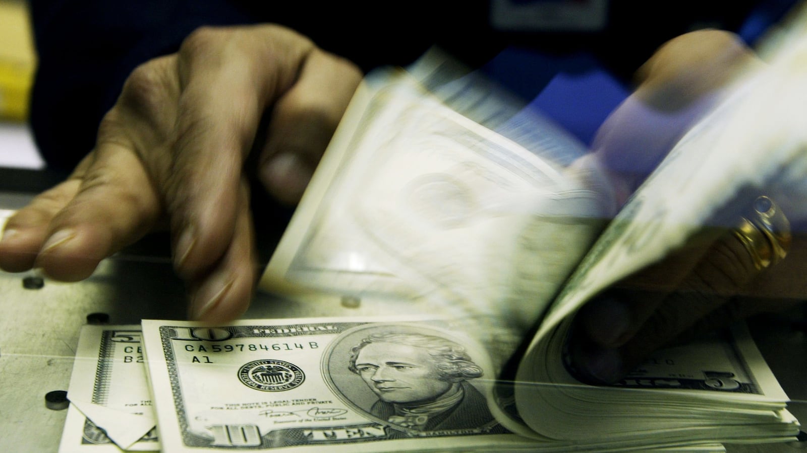 articles/2014/02/25/ukraine-s-d-c-lobbyists-in-disarray-as-dictator-flees/140225-lake-ukraine-lobby2_ztrdbw