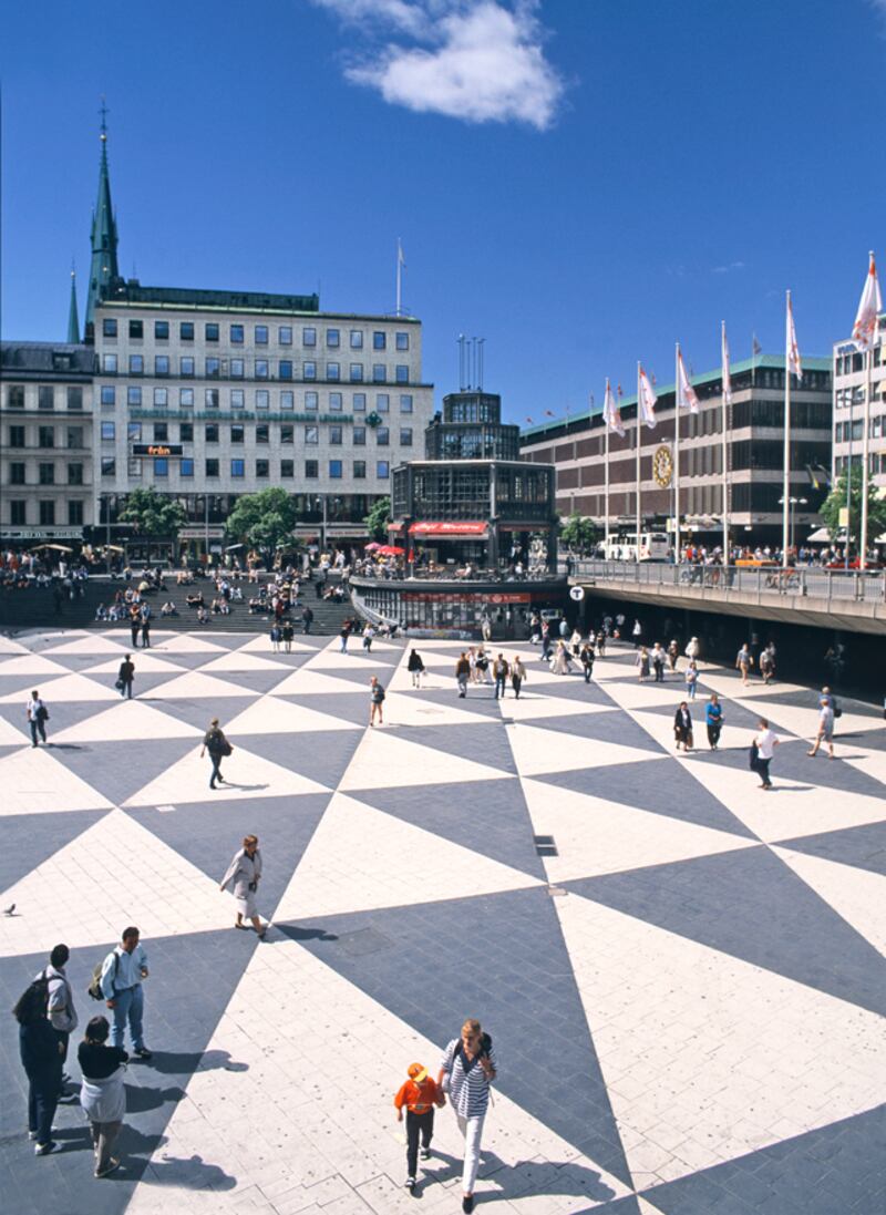 galleries/2011/06/13/best-and-worst-countries-to-do-business/mg-sweden-business-cities_s7ipeu