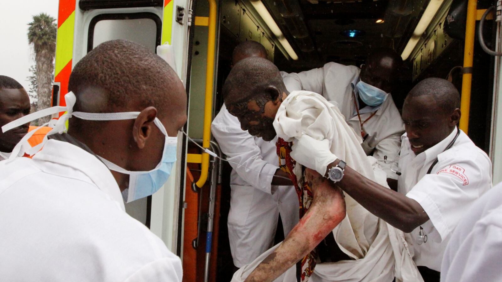 cheats/2011/09/12/pipeline-blast-kills-61-in-kenya/kenya-pipeline-explosion-cs_fu3qvf