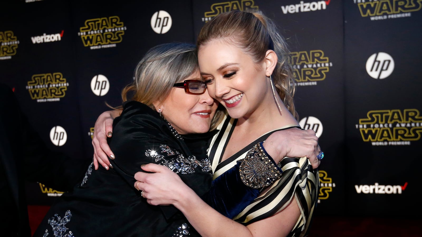 2015-12-15T120000Z_1008852635_TB3EBCF07MM60_RTRMADP_3_FILM-STARWARS_ahoerf