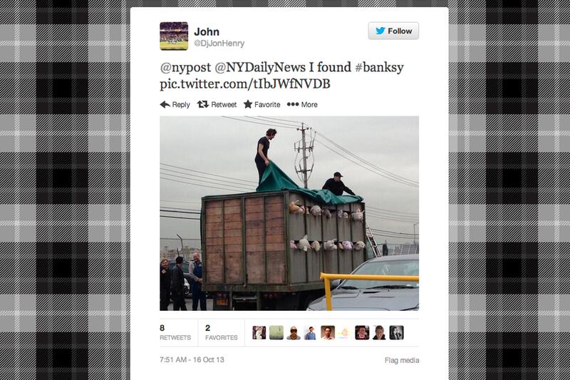 articles/2013/10/16/is-this-a-picture-of-the-elusive-street-artist-banksy/131016-banksy-tease_ybcete