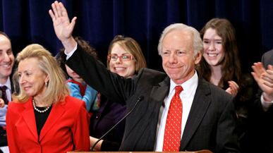 articles/2011/01/20/did-joe-lieberman-screw-independents/graham-independents_154288_pr9xj8