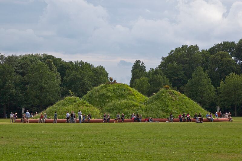 galleries/2012/06/09/documenta-exhibition-2012-photos/documenta-dongsong_qoidub