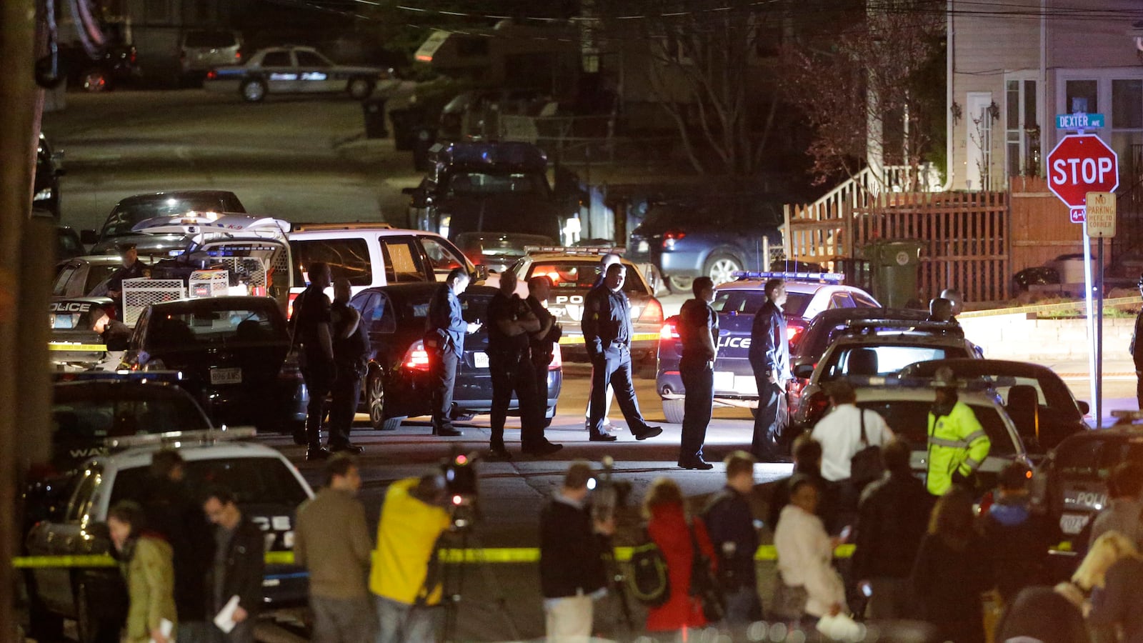 articles/2013/04/19/inside-the-boston-marathon-bombers-pre-dawn-manhunt/130419-predawn-boston-bombing-tease-embed_x9sz2n