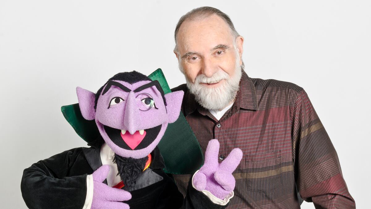 cheats/2012/08/25/puppeteer-jerry-nelson-dies/puppeteer-jerry-nelson-obit-cheat_rfelo7