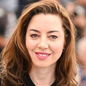 Aubrey Plaza side by side with Heidi Fleiss