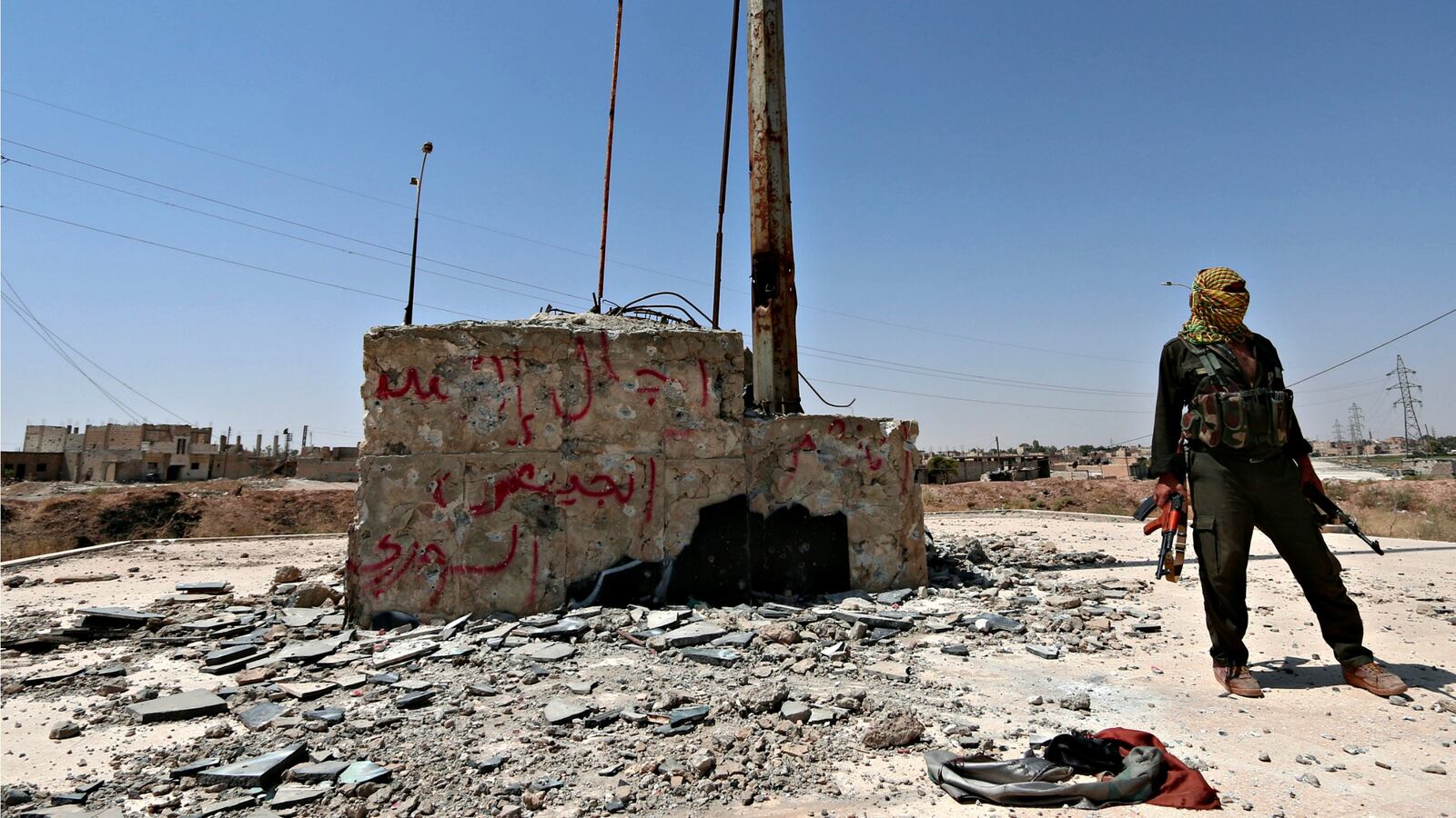 170530-kurdish-arms-cheat_lkit3m