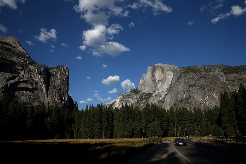 galleries/2013/08/25/massive-yosemite-wildfire-spreads-photos0/yosemite-update-7_mynnpg