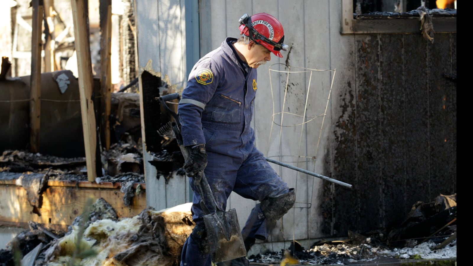 articles/2012/02/07/will-susan-powell-s-body-be-found-after-josh-powell-killed-his-sons/washington-fire-ross_h19y8s