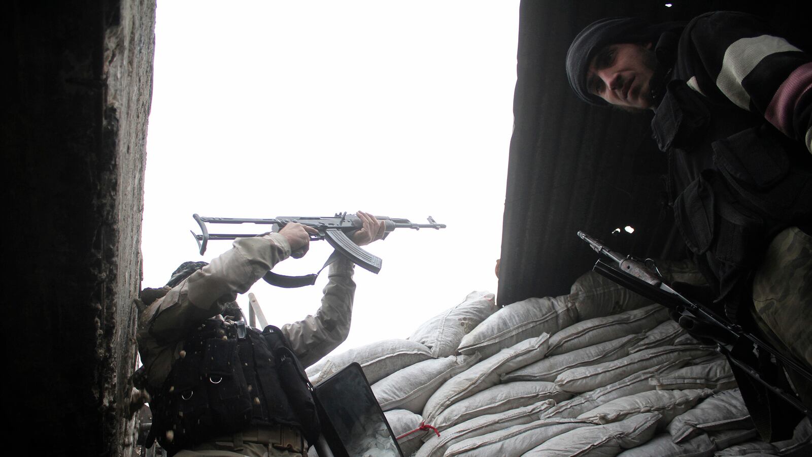 cheats/2014/12/23/syria-ramps-up-attacks-on-rebel-area/141223-syria-escalation-cheat_yyqofb