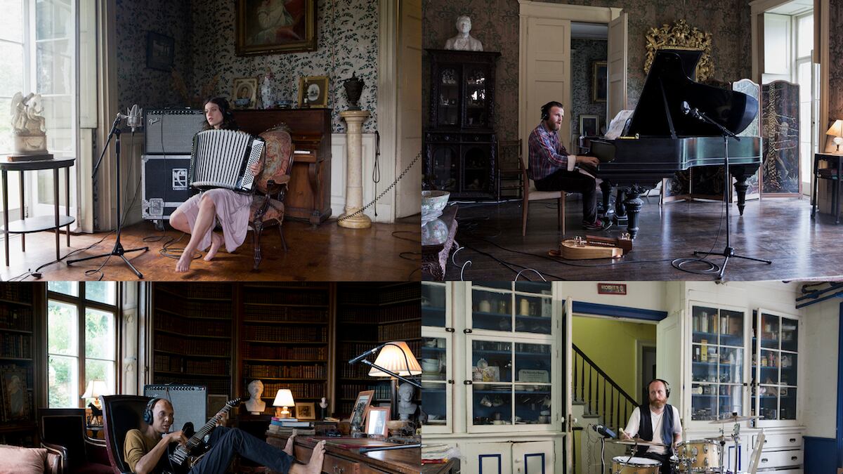 articles/2013/02/15/ragnar-kjartansson-at-luhring-augustine-is-the-daily-pic-by-blake-gopnik/ragnar-daily-pic_qcynwc