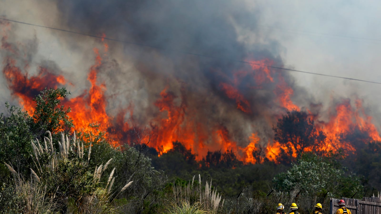 cheats/2014/05/16/suspects-in-san-diego-fires-arrested/140716-wildfires-cheat_mjzadd