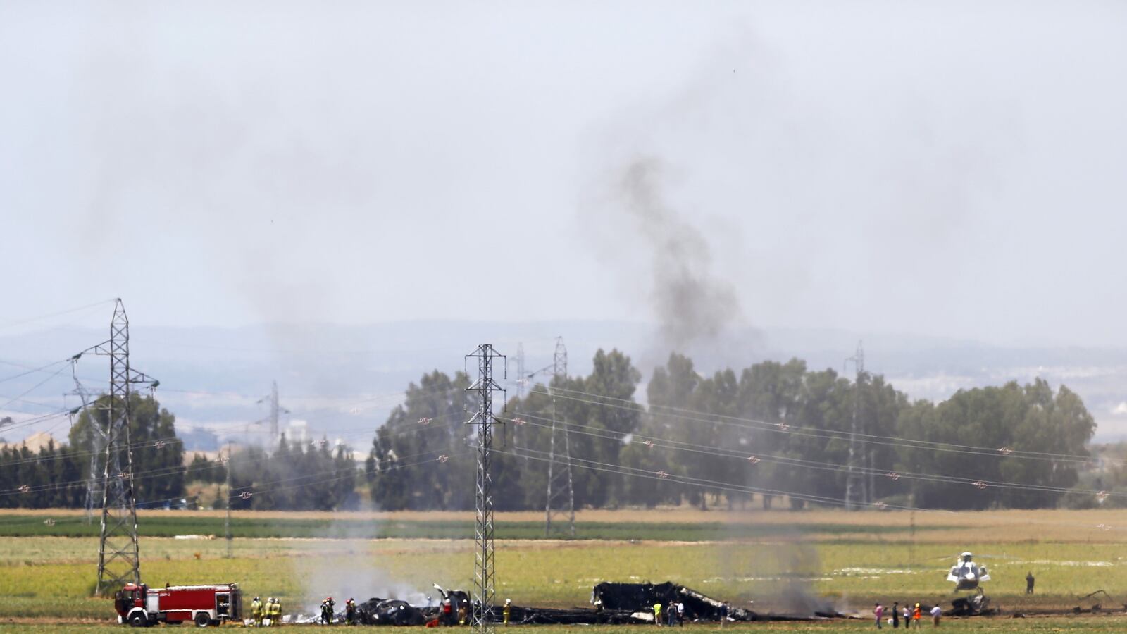 cheats/2015/05/09/military-plane-crashes-in-spain/150509-crash-cheat_yoy4zd