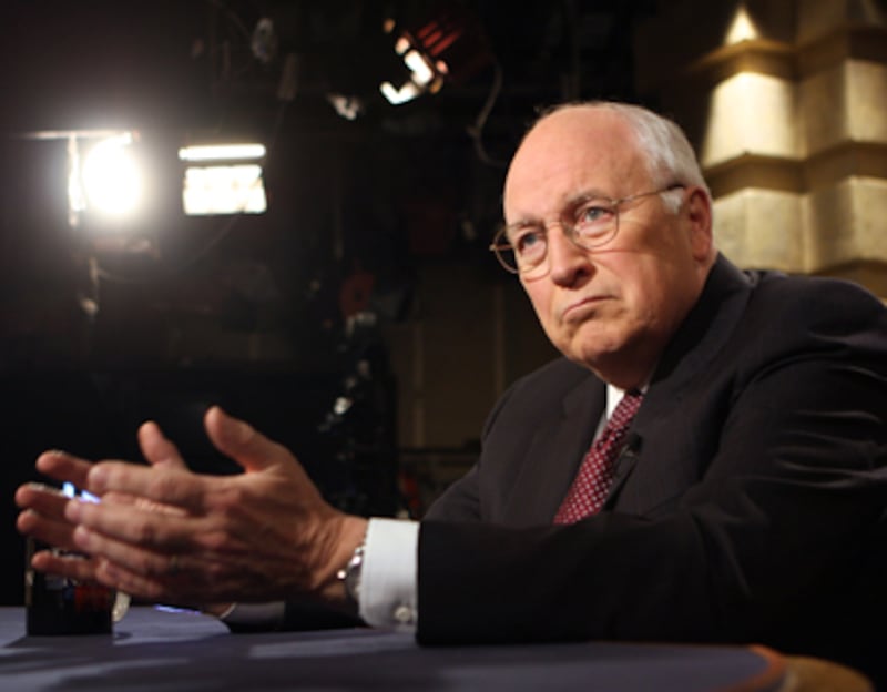 articles/2010/12/04/dick-cheney-wanted-in-nigeria-for-halliburton-bribes/chatterjee-cheney_145239_bweqnb