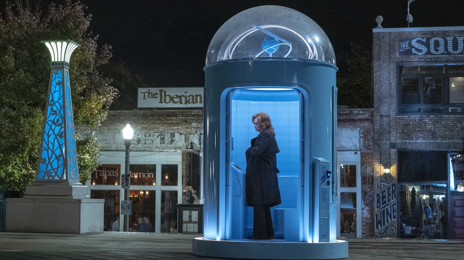 Jean Smart’s HBO ‘Watchmen’ Debut: On Laurie Blake, Silk Spectre, and ...