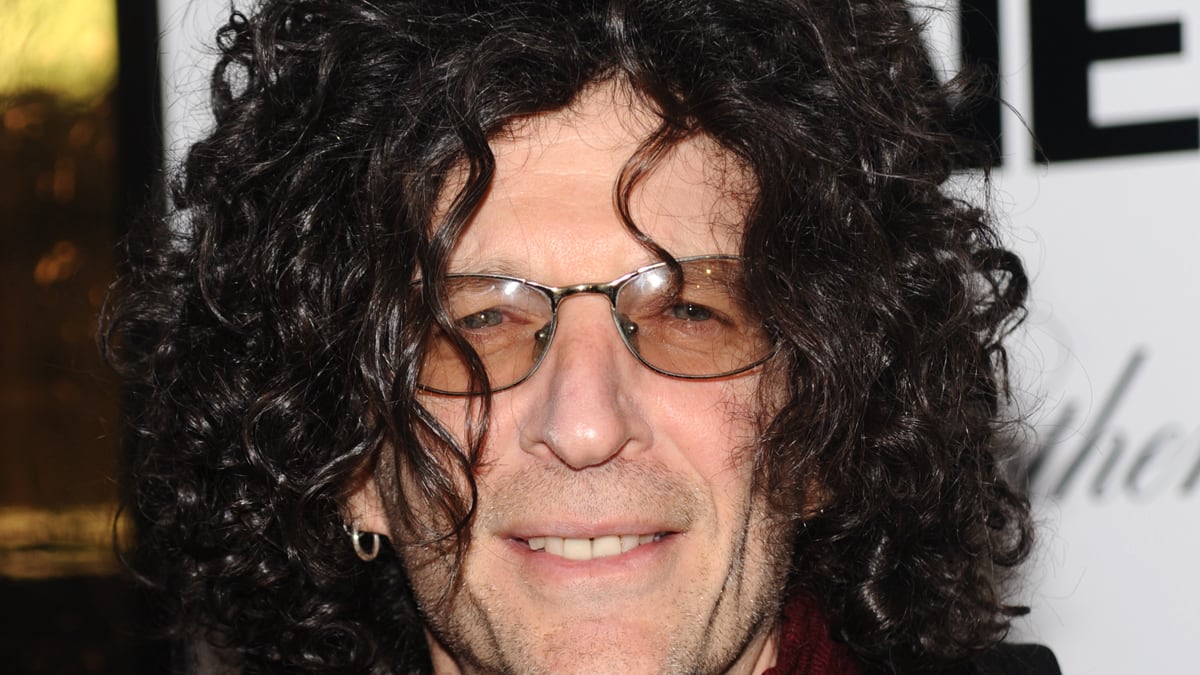 cheats/2011/12/15/howard-stern-hired-by-nbc/hopward-stern-talent-cs_op19d1