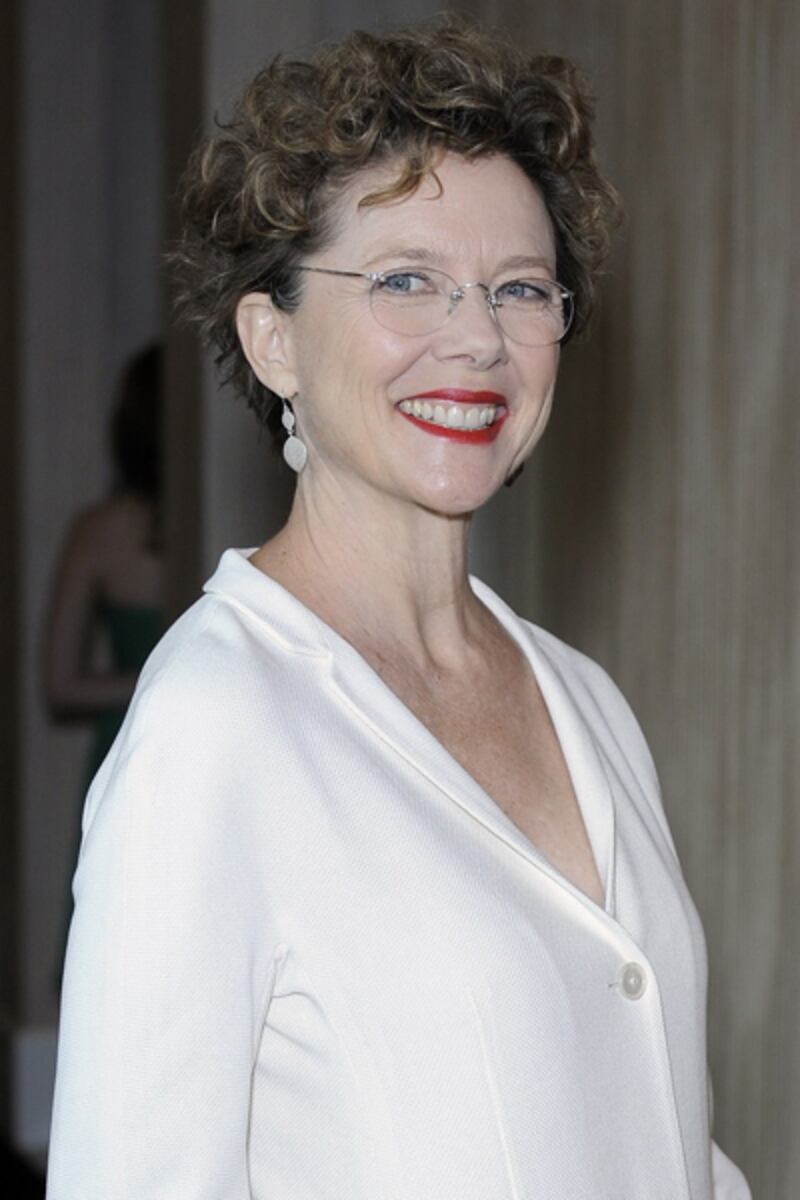 galleries/2011/06/17/hollywood-honors-women-in-film/wif-max-mara-annette-bening_tuj398