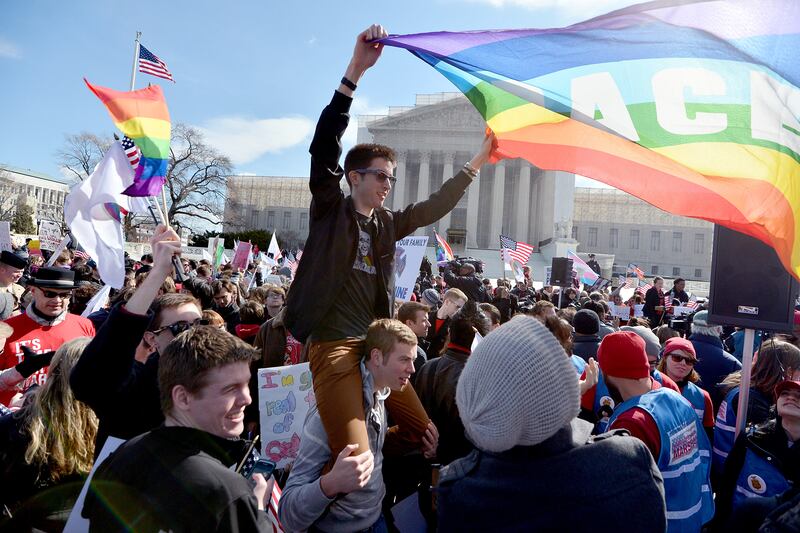 galleries/2013/03/26/scotus-marriage-equality-rallies/130327-marriage-equailty-rally-pace_qhcl8i