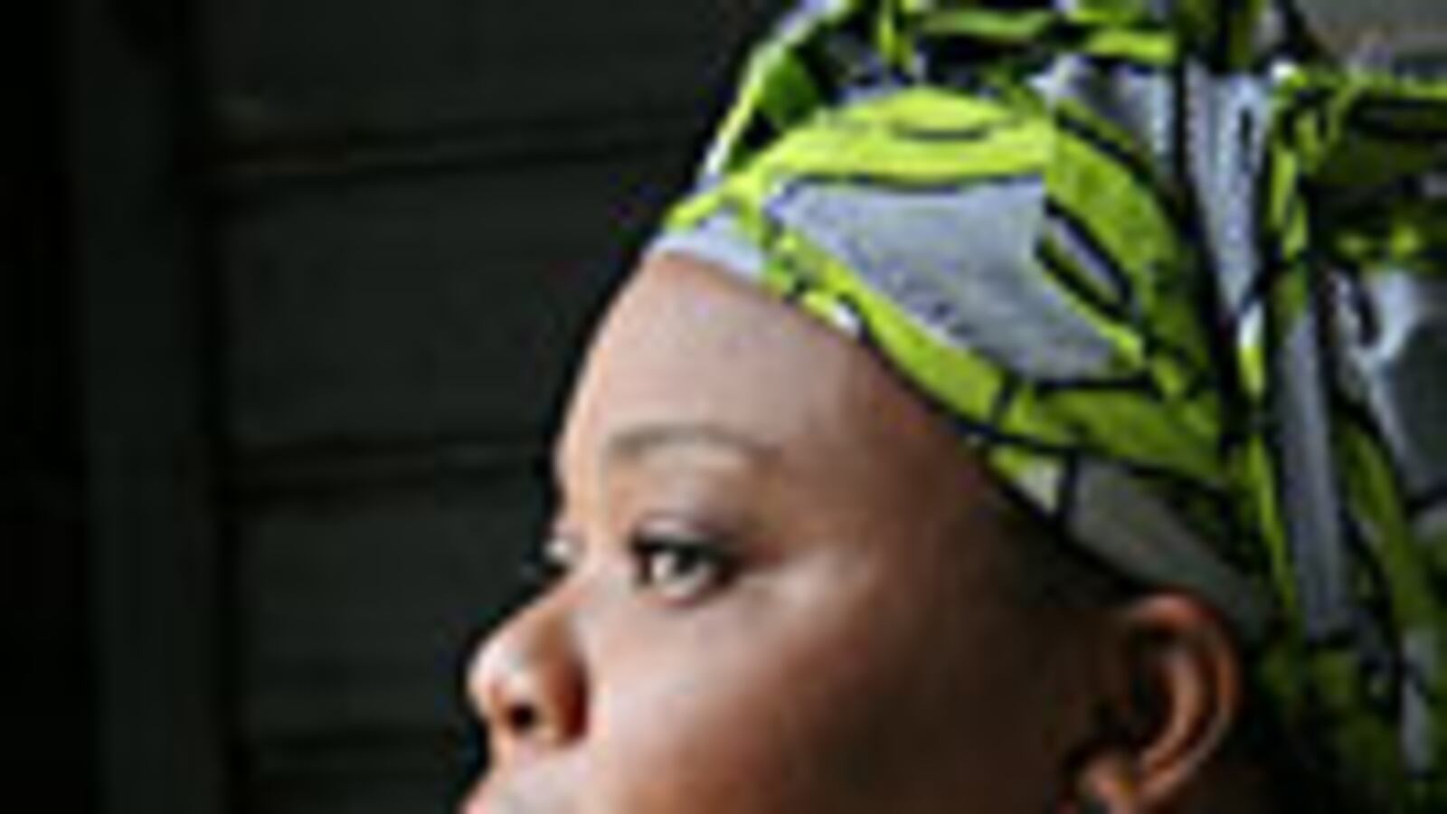 articles/2008/11/15/women-in-the-line-of-fire/syme-pray-the-devil_4403_okdb8g