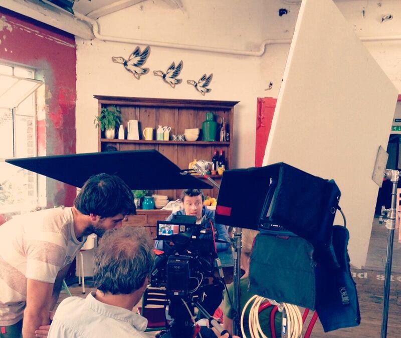 galleries/2013/06/23/miley-cyrus-shakira-and-more-celebrity-twitter-pictures-photos/jamieoliver_lrmp2s