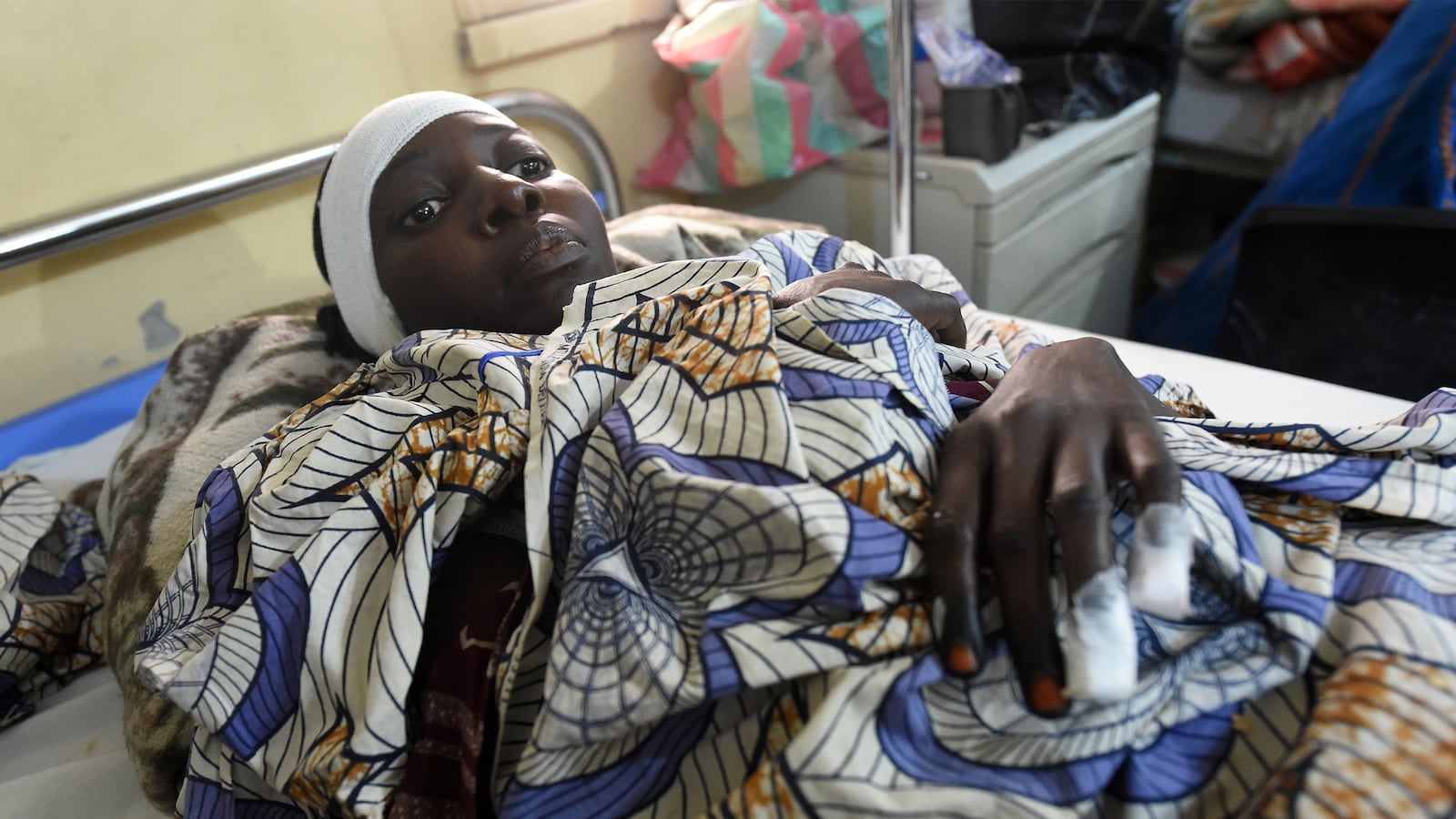 articles/2016/02/10/boko-haram-s-cluster-bomb-girls/160209-obaji-boko-haram-girls-tease_prisq9