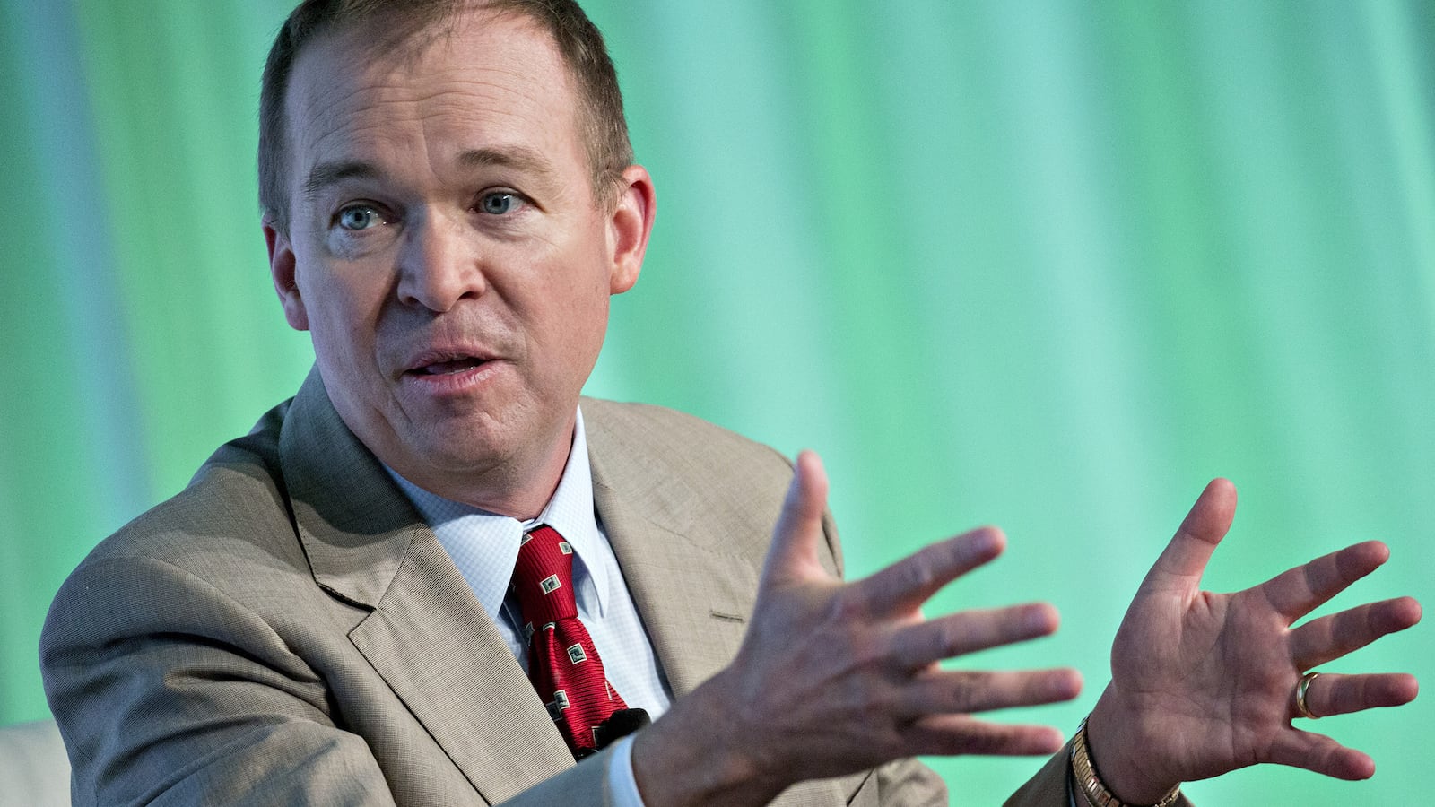 171121-lachlan-mulvaney-tease_pjtozo