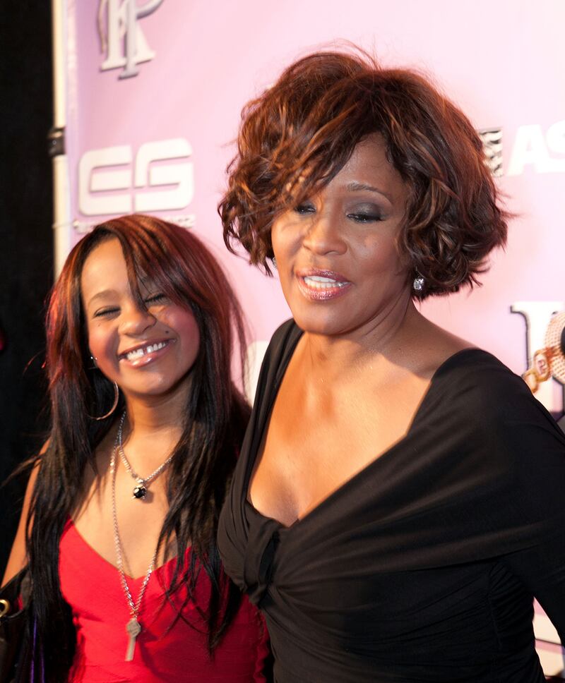 galleries/2015/02/11/whitney-and-bobbi-through-the-years-photos/150211-whitney-bobbi-tty-07_ittrny