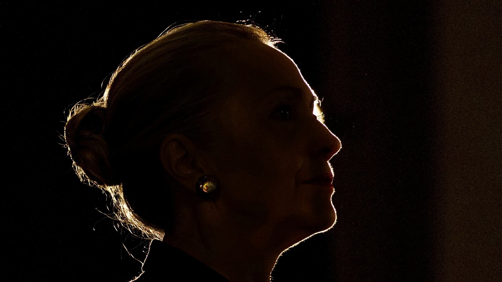 articles/2014/06/17/everyone-sees-the-hillary-they-want-to-see/140616-clift-hillary-tease_bxm4q8