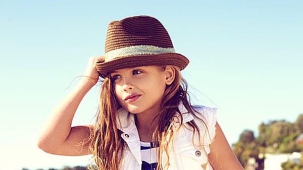 articles/2012/11/28/too-young-to-model-anna-nicole-smith-s-six-year-old-modeling-spawn/anna-nicole-smith-daughter-modeling-klassen_twjqo6