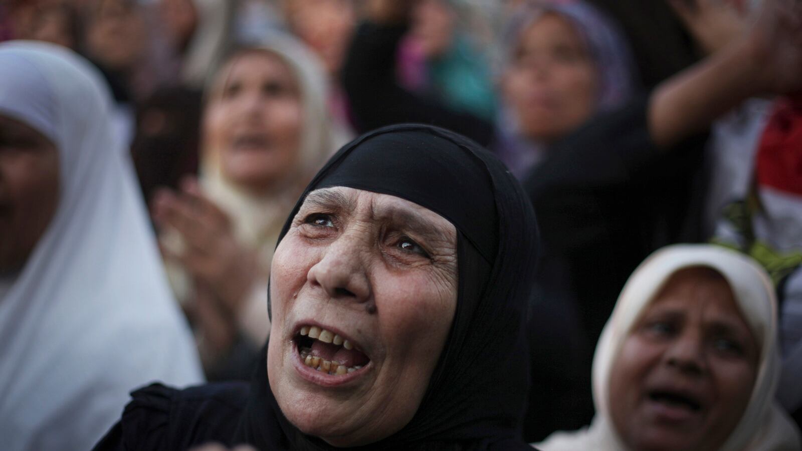 cheats/2012/06/06/egyptians-protesters-return/egypt-protests-tahrir-cheat_iugr9i