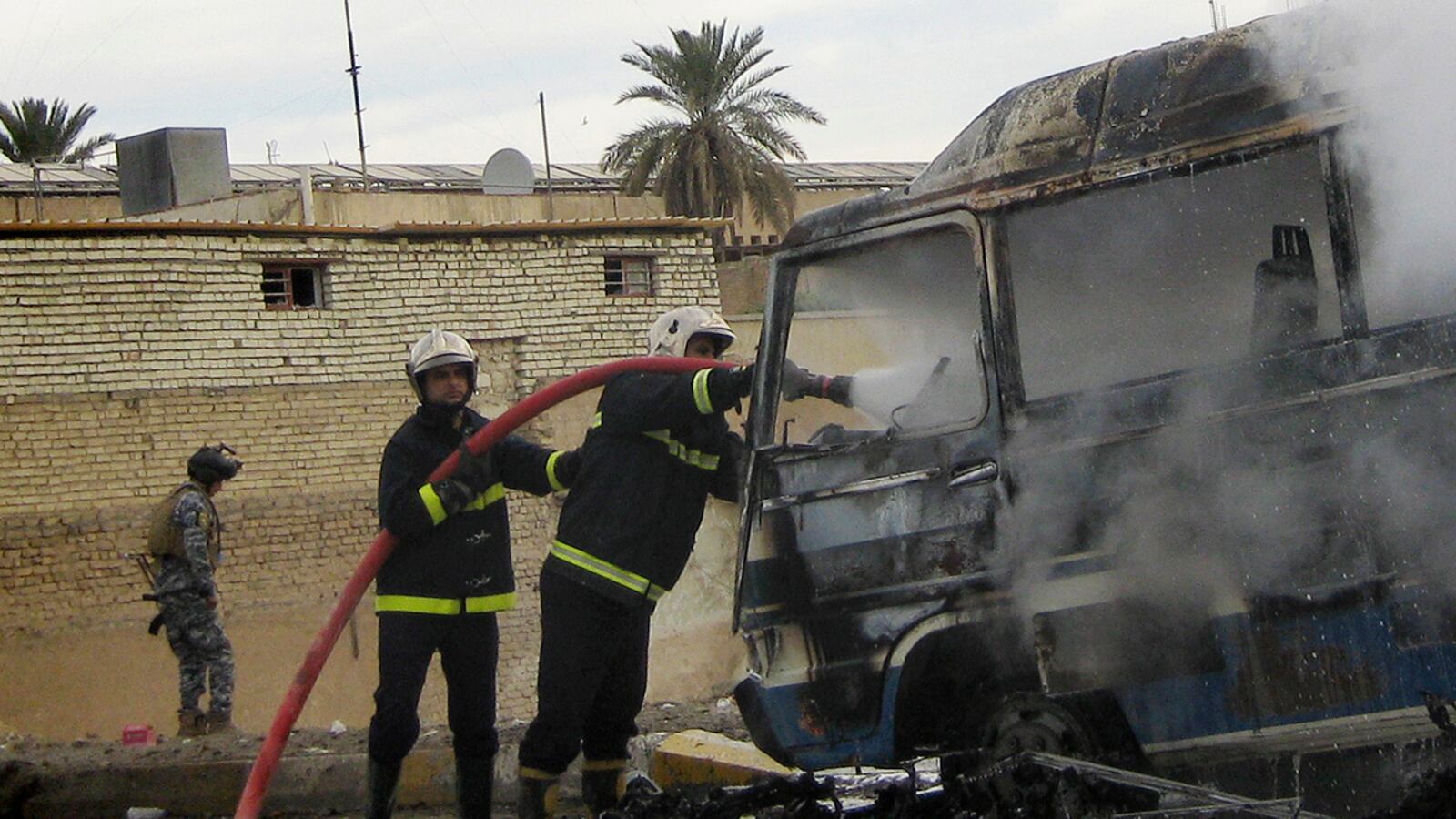 cheats/2012/02/23/iraq-attacks-kill-60/iraq-shiite-bombing-kills-60-cheat_a1i7pz