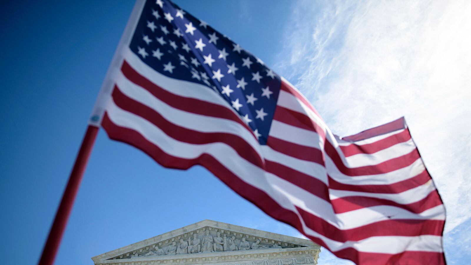 articles/2016/06/27/cautious-kennedy-saves-abortion-again-in-texas-case/160627-scotus-abortion-tease_bhlifj