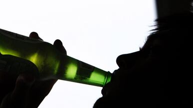 articles/2011/03/31/drinking-and-grades-how-student-alcohol-consumption-affects-gpa/dell-drinking-gpa_170504_gchgsd
