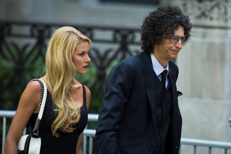 Howard Stern and Beth Ostrosky Stern.