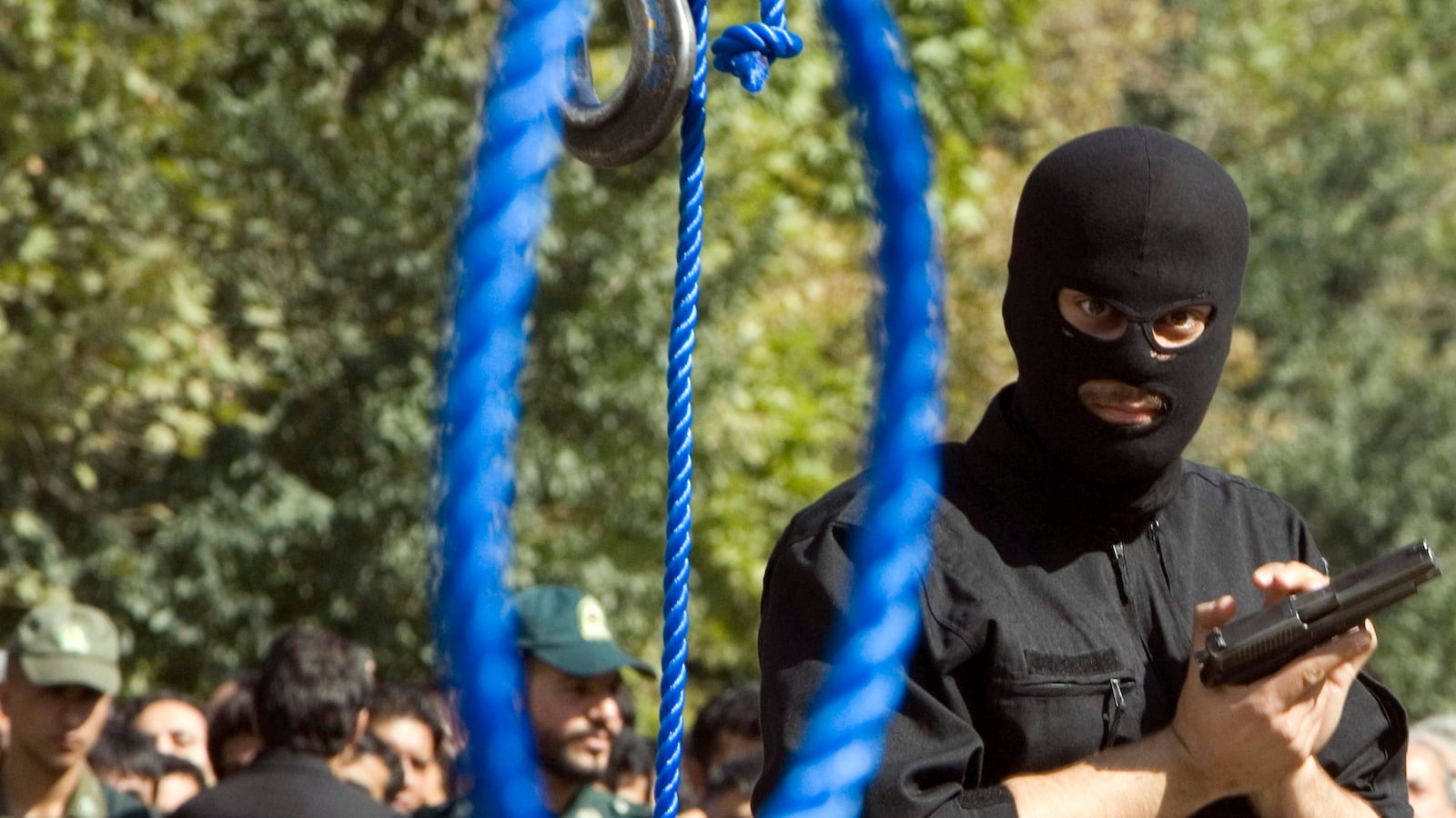 cheats/2014/02/10/iranian-poet-and-activist-executed/140210-iran-poet-cheat_bdwxba
