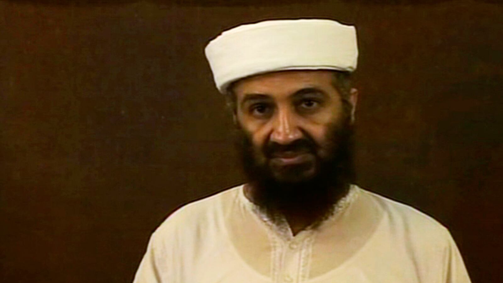 articles/2015/05/20/new-documents-reveal-bin-laden-wanted-to-recruit-in-iran/150520-zavadski-alqaeda-tease_hcnsyo