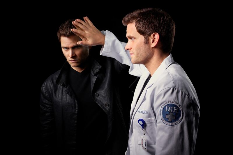 galleries/2012/05/09/tv-upfronts-2012-nbc-abc-cbs-fox-and-the-cw-announce-schedules/do-no-harm-tv-upfronts_p8w8qu