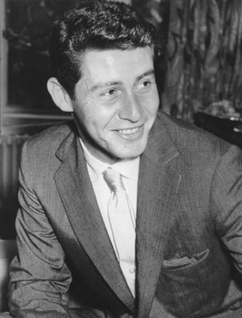 galleries/2010/12/17/rip-in-the-tmz/rip-2010---eddie-fisher_cdc9e2