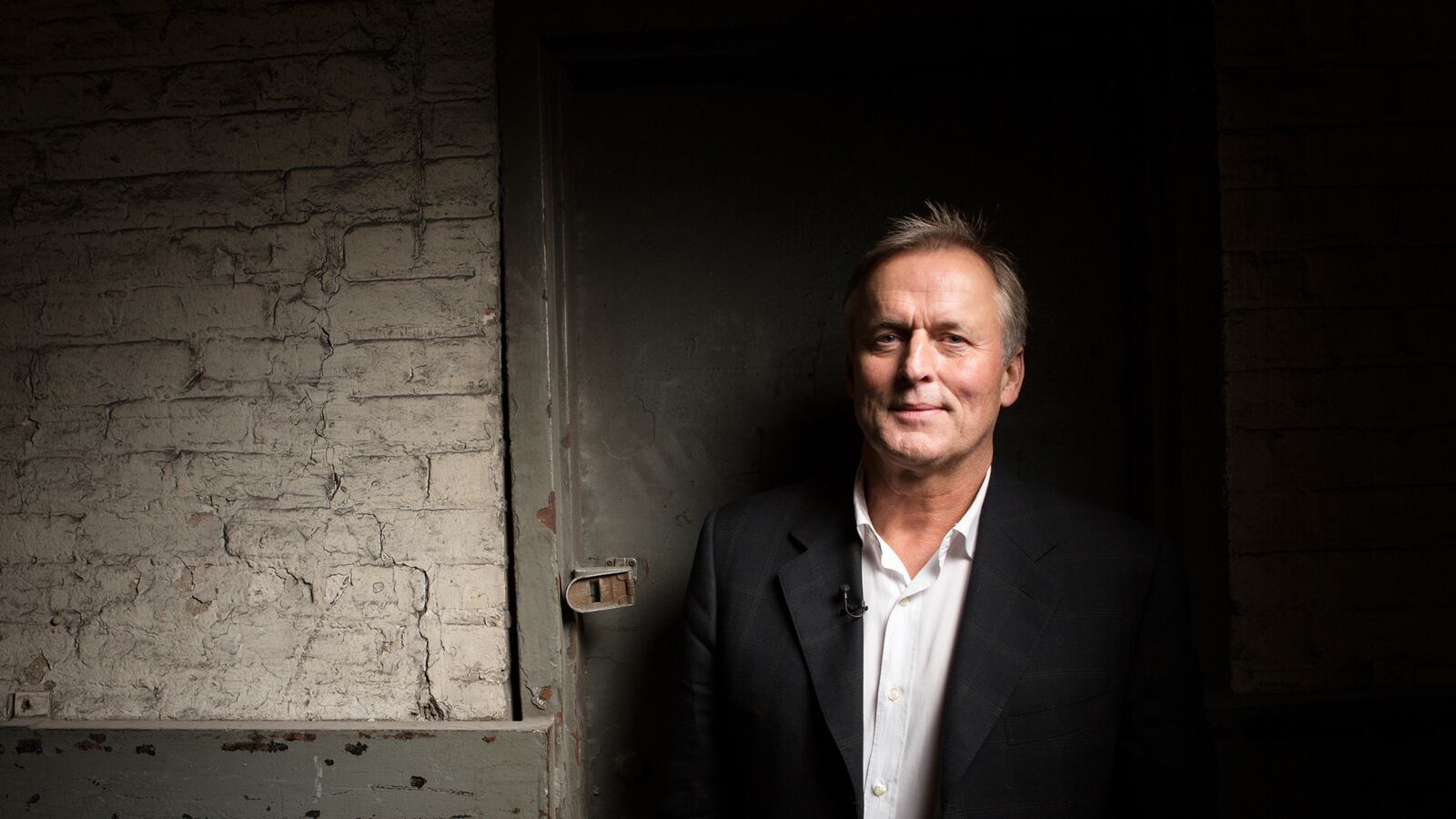 articles/2013/10/24/still-killing-time-john-grisham-talks-broadway-and-sycamore-row/131023-rosenbaum-grisham-tease_o8ohtm