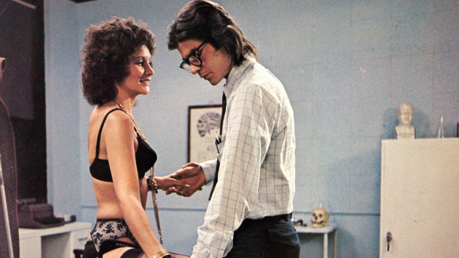 articles/2013/10/18/video-killed-the-porn-star-the-vhs-and-fast-forwarding-revolution/131018-remaking-porn-snow-tease_tbzanq