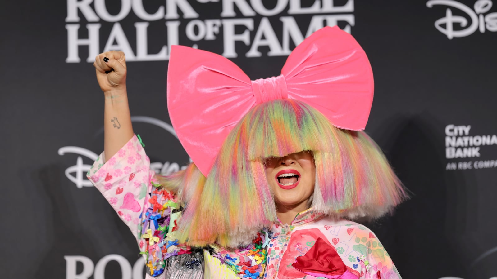 NEW YORK, NEW YORK - NOVEMBER 03: Australian singer-songwriter Sia poses in the press room during the 38th Annual Rock & Roll Hall Of Fame Induction Ceremony at Barclays Center on November 03, 2023 in New York City. (Photo by Michael Loccisano/WireImage)