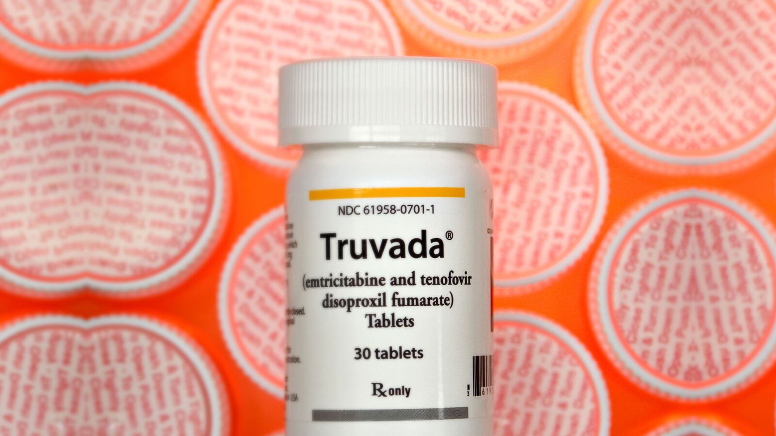 articles/2015/05/18/this-story-made-an-insurance-company-cover-aids-drugs/150513-boerner-HIV-tease_xluipq