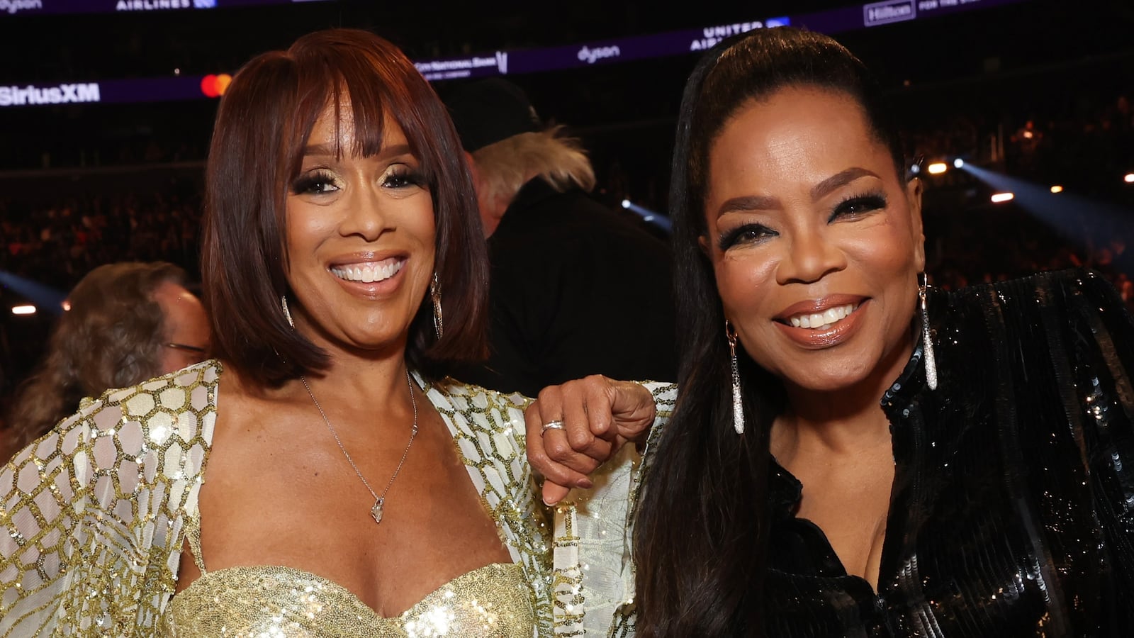 Gayle King (L) and Oprah Winfrey (R)