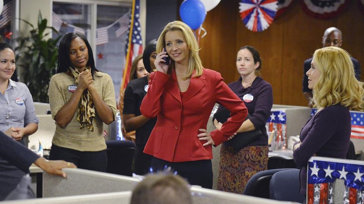 articles/2013/11/14/scandal-s-lisa-kudrow-on-sexism-in-politics-and-that-epic-rant/131113-kudrow-scandal_lmegod