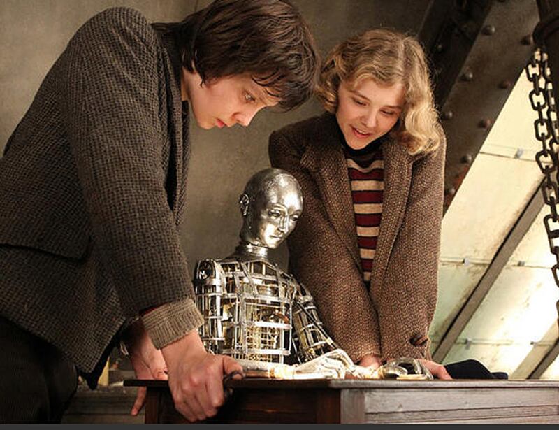 galleries/2012/01/24/the-artist-george-clooney-academy-award-nominations-2012-photos/hugo-fall-movies-2011-gal_nc5x5d