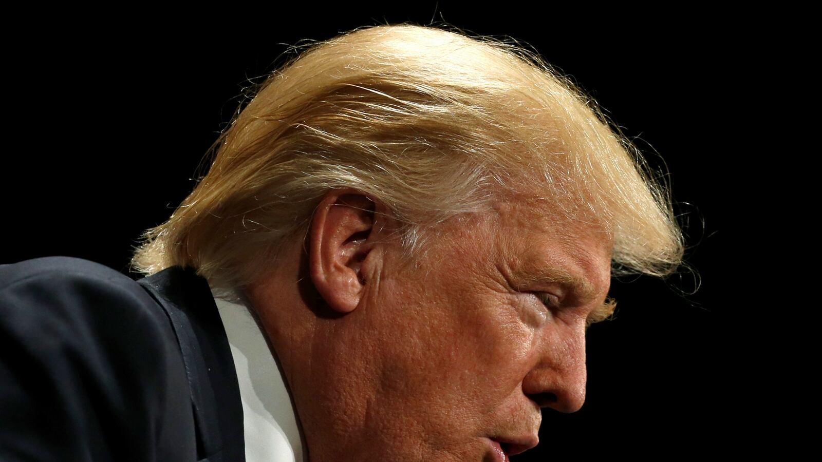 cheats/2016/09/22/report-trump-campaign-paid-millions-trump-businesses/160922-trump-businesses-cheat_wyy5gu