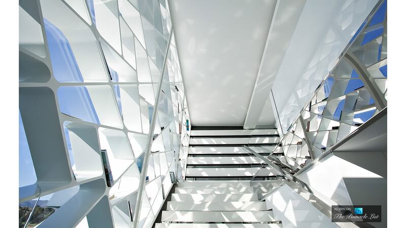 171008-mcnearney-omg-i-want-this-house-12_pucwde