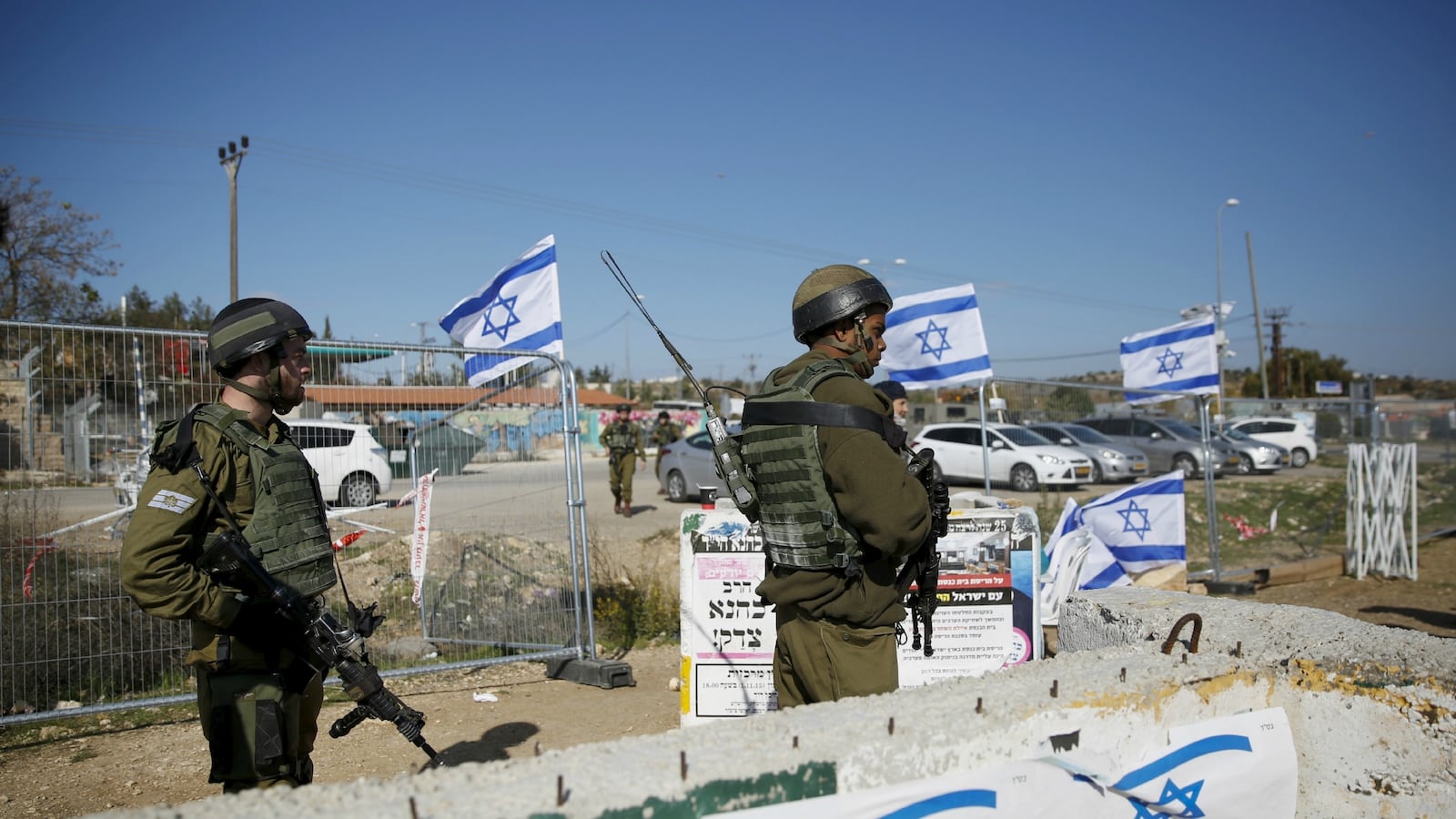 cheats/2015/12/07/u-s-donors-gave-220m-to-west-bank-settlements/151207-israeli-settlement-cheat_vycbke