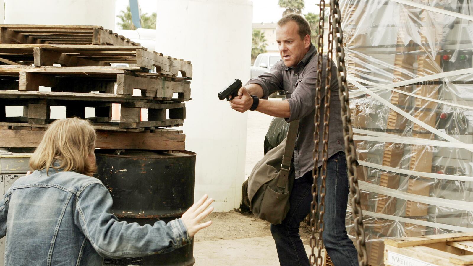 articles/2013/11/03/this-week-in-pop-culture-history-days-of-our-lives-arrested-development-and-24-premiere/131101-week-nostalgia_c3gecs