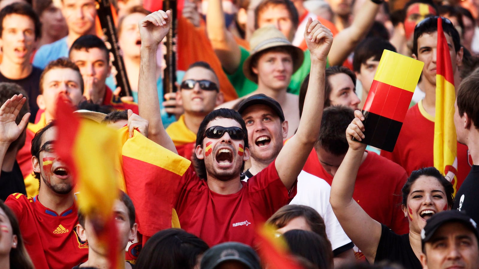 cheats/2015/10/16/germany-bought-2006-world-cup/151016-world-cup-cheat_obbqgg